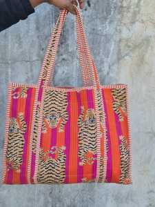 Quilted Cotton <b>Mini</b> Lunch Bag Floral Abstract Print Handbag Block Printed Shopping Bags Beach Bag Travel and Shoulder Tote Bags - Product Image 2