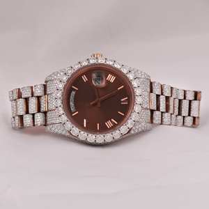 Montre numérique de luxe Hip Hop en acier inoxydable, bracelet en cuir carré de 20 mm, cadran en cristal saphir de 46 mm, sertissage en nid d'abeille VVS - Product Image 1