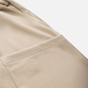 Shorts Bermuda en velours côtelé beige uni pour homme, taille à cordon, style décontracté, taille mi-haute avec poches, tissu en coton tissé - Product Image 4