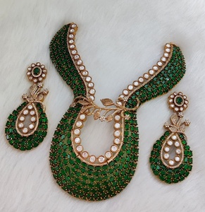 Premium Quality <b>Necklace</b> With Beautiful Earrings Suits Both Ethnic & Western Wear Perfect For Party Wear <b>Statement</b> <b>Necklace</b> Set - Product Image 5