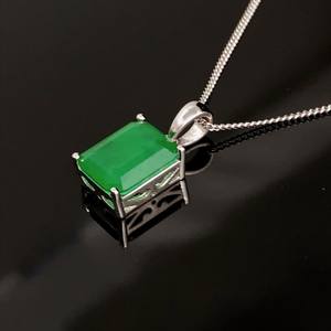 Collar Mia con Colgante Rectangular de Esmeralda, Plata de Ley, Piedra de Nacimiento de Mayo, Regalo de Aniversario o Cumpleaños para Mujer - Product Image 3