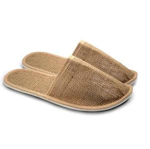 Chaussons jetables en jute naturel à bout ouvert pour hôtels, idéaux pour l'hôtellerie, les chambres d'hôtes, les voyages et le confort quotidien - Product Image 6