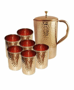 Pichet en cuivre au design martelé personnalisé, le plus vendu, avec un ensemble de deux verres, pour la cuisine - Product Image 4