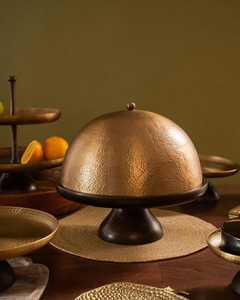 Dôme décoratif en cuivre fait main, tendance actuelle, pour bar et restaurant, sûr pour les aliments, avec base en bois, artisanat métallique rustique, design rond - Product Image 1