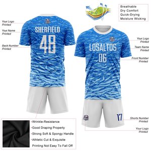 Uniforme de Fútbol Personalizado para Equipos |   Tallas para Hombres, Mujeres y Jóvenes |   Ropa Deportiva Ligera de Secado Rápido al por Mayor - Product Image 3