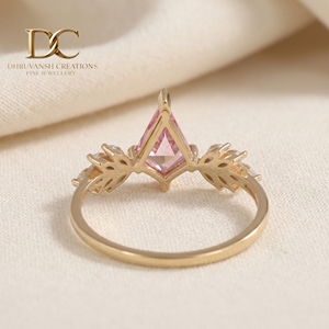Bague élégante pour femme en or massif 14 carats, style ethnique, avec diamant de laboratoire certifié IGI et saphir Padparadscha - Product Image 3