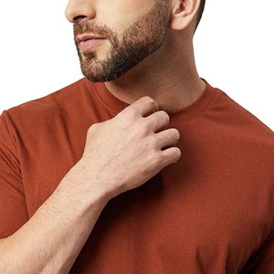 T-shirt homme rouge rouille col rond manches courtes coupe classique décontracté tricoté 100 % coton couleur unie tissu jersey - Product Image 1
