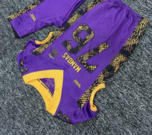 Uniforme de Fútbol Americano Personalizado para Hombre, Jersey de Equipo Sublimado, Transpirable, para Entrenamiento y Juego - Product Image 6