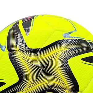 Balón de Fútbol de Cuero TPU Termosellado con Logotipo Personalizado al por Mayor a Precio de Fábrica, para Entrenamiento de Clubes Juveniles - Product Image 2