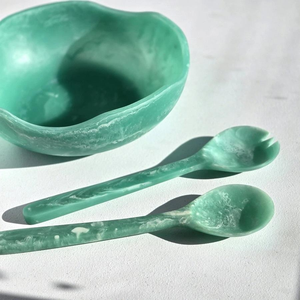 Cuillères à salade en résine faites à la main, manche bleu, finition naturelle, écologiques, ensemble de cuillères de service pour cuisine, utilisation manuelle - Product Image 6