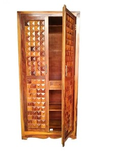 Armoire en bois massif sculpté en 3D avec diamants |   Armoire de chambre à coucher à 2 portes avec étagères |   Exportation de Jodhpur - Product Image 2