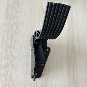 Công tắc bàn đạp ga 699-5102 2596214c92 Thích hợp cho máy thu hoạch quốc tế 2003-2007 - Product Image 2