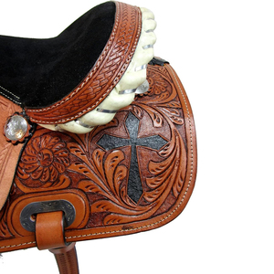 Selle de cheval western en cuir marron repoussé avec arceau en bois et quincaillerie nickelée pour l'équitation sur sentier et la course - Product Image 5