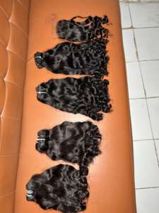 Extensiones de Cabello Humano 100% Real, Doble Trama a Máquina, Rizado y Voluminoso, Doble Trama, Calidad India: no es un modelo permanente - Product Image 2