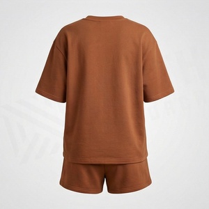 Conjunto de 2 piezas para mujer, camiseta y pantalones cortos de algodón marrón, cuello redondo, manga corta, diseño con letras estampadas, corte holgado informal, por encima de la rodilla - Product Image 2