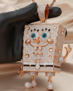 Colgante de Lujo Estilo Hip Hop de Plata 925 Bañada en Oro con Moissanita VVS de Personaje de Dibujos Animados Bob Esponja - Product Image 1