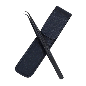 Pince à épiler à pointe incurvée, pince à épiler à angle de 45 degrés, pince à épiler légère en acier inoxydable, couleur noire avec étui, logo personnalisé - Product Image 3