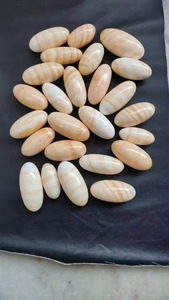 Sphère de cristal de calcite jaune de haute qualité, Lingam unique pour la décoration intérieure, vente en gros avec perles rouges - Product Image 2