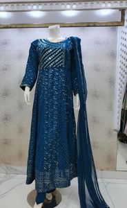 Pure chiffon Complete Suite <b>Elevate</b> your formal look with this stunning pure soft chiffon suite - Product Image 4