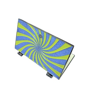 Artisanat métallique en émail doux personnalisé avec finition nickel noir, or, argent, cuivre et paillettes - Product Image 3