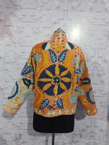 เสื้อแจ็คเก็ตผ้าฝ้ายปักลายคันธาทำมือสำหรับผู้หญิง เสื้อแจ็คเก็ตโบโฮปักลายคันธาแบบวินเทจ เสื้อแจ็คเก็ตปะติดลายดอกไม้แบบคันธา เสื้อแจ็คเก็ตผ้าควิลท์คันธา - Product Image 2