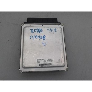 Unidad de Control del Motor Rodius I 2004-2013 Usada ORIGINAL A6655404032 - Product Image 1