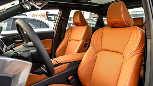 BRAND NEW 2025 <b>TOY</b> OTA AVALON 14KM 5SEATERS 4CYLINDER 199HP AUTOMATIC TRANSMISSION - Product Image 6