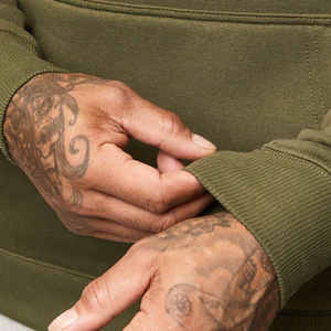 Sudadera con Capucha Premium para Gimnasio, Corte Ajustado, Tela Suave, Cálida para Invierno, Uso Diario, con Logotipo, Color y Diseño Personalizados, para Hombre, 330 GSM - Product Image 3