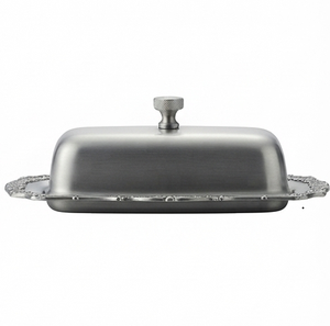 Beurrier rectangulaire argenté avec couvercle, vaisselle classique en métal poli pour la cuisine et les fêtes - Product Image 4
