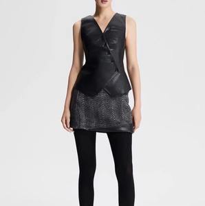 Veste en cuir d'agneau véritable pour femme, style rétro, imperméable, triple boutonnage, printemps-automne, noire, vente en gros - Product Image 3