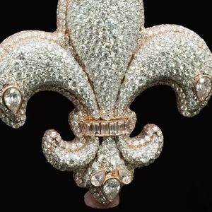 Colgante de Lujo Flor de Lis de Oro de 18K con Moissanita y Engaste Pavé, Dijes de Flor, Joyería para Uso Diario, Colgante Hip Hop Iced Out - Product Image 6