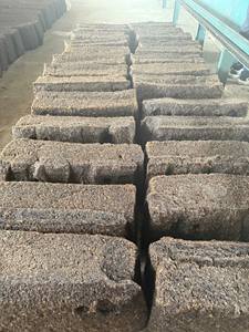 Caoutchouc naturel de moulage BAIYUE SVR 10 de haute qualité pour pièces automobiles | Approvisionnement direct d'usine au Vietnam - Product Image 5