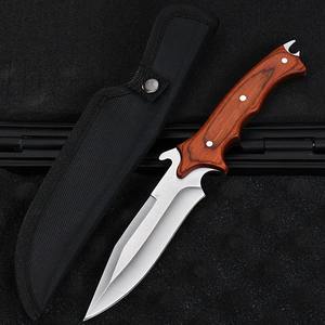 Cuchillo Multifuncional Profesional Hecho a Mano con Hoja de Acero de Damasco y Mango de Madera para Camping, Senderismo, Supervivencia y Caza - Product Image 2