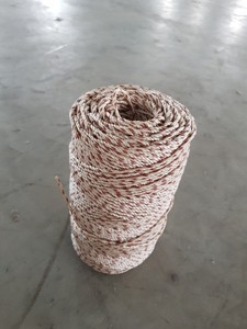 Việt Nam bán buôn <span class=keywords><strong>PP</strong></span> bện dây thừng 4mm-40mm 4 sợi màu be nhà máy giá, UV bảo vệ, xuất khẩu <span class=keywords><strong>PP</strong></span> dây xoắn - Product Image 4