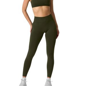Wholesale Women Seamless High Waist Leggings Butt Lift Yoga <b>Pants</b> Custom OEM ODM Stretch Fitness Gym Wear Manufacturer - Product Image 4