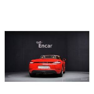 Porsche 718 2.0 2022 con Asientos de Cuero, Volante a la Izquierda, 49,123 km - Product Image 4