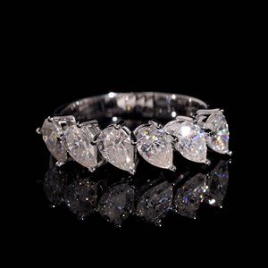 Anillo de Moissanita con Forma de Corazón, Anillo Apilable Brillante para Compromiso o Boda, Joyería Fina de Lujo, Regalo para Mujer - Product Image 2