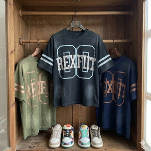 Camiseta Oversize de Algodón para Hombre, 240 GSM, Estilo Urbano, Manga Corta, Logotipo Personalizado con Serigrafía, Efecto Desgastado por el Sol, Unisex - Product Image 3