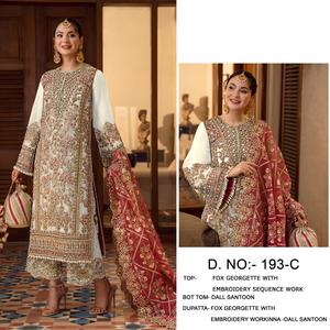 Traje pakistaní de georgette pesado de alta demanda con bordado de lentejuelas, Salwar Kameez estilo Bollywood a precio asequible - Product Image 6