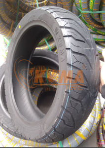 Pneus de moto à grande vitesse de haute qualité 90/90-12 fabriqués au Vietnam - Product Image 6