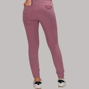 Blouse d'hôpital pour femme à col en V, violette, en tissu polyester tissé peigné, avec poches, détection d'aiguilles, personnalisable, faible coût - Product Image 6
