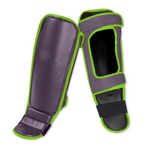 Protections de tibia ultra-résistantes, design à coque rigide, rembourrage intérieur respirant, sensation légère pour l'équipement de football - Product Image 4