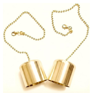 Paquete de 2 Apagavelas de Latón con Cadena, Cubierta Decorativa Vintage para Antorcha Tiki, Extintor de Llama de Metal Pulido - Product Image 1