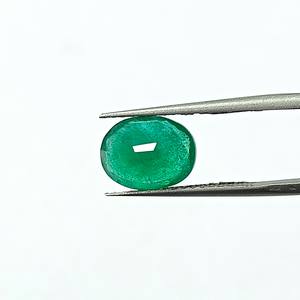 Esmeralda Verde Ovalada de 3.43 Quilates de Zambia, Gema Suelta - Product Image 5