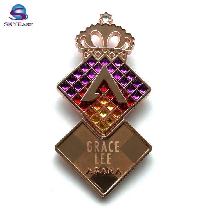 New Design Laser Name Crystal Rhinestone Rose Gold 3D Logo Magnetic Metal Badges