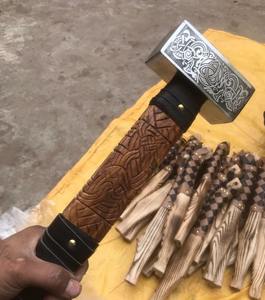 Martillo Vikingo Thor Hecho a Mano por Steel Craft International, Mango Grabado, Martillo para Clavos de Grado Industrial, Regalo de Navidad para Hombres - Product Image 5
