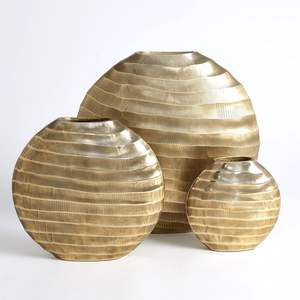 Pot et vase décoratifs modernes en aluminium pour la maison, le jardin, les tables de mariage et les centres de table au sol - Product Image 6