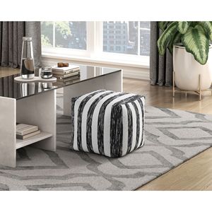 Puf Moderno de 1 Pieza, Tapizado en Tela a Rayas Blancas y Negras, Antideslizante, Diseño de Puf de Alta Gama - Product Image 4