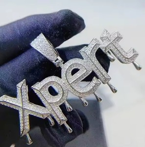 จี้ตัวอักษร Iced Out Xpert ประดับเพชรซิคอนขนาดเล็ก พร้อมมอยส์ซาไนต์ + เงินแท้ 925 ชุบ  งานโลหะผสมสไตล์ฮิปฮอป - Product Image 1