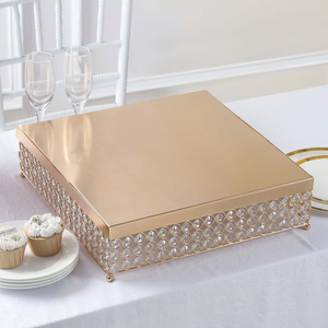 Base para Pastel de Metal Cuadrada con Diseño de Cristal al Mejor Precio - Product Image 3